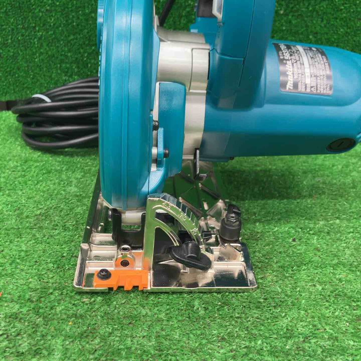 【中古品】★マキタ(makita) 電気マルノコ 5637BA【桶川店】