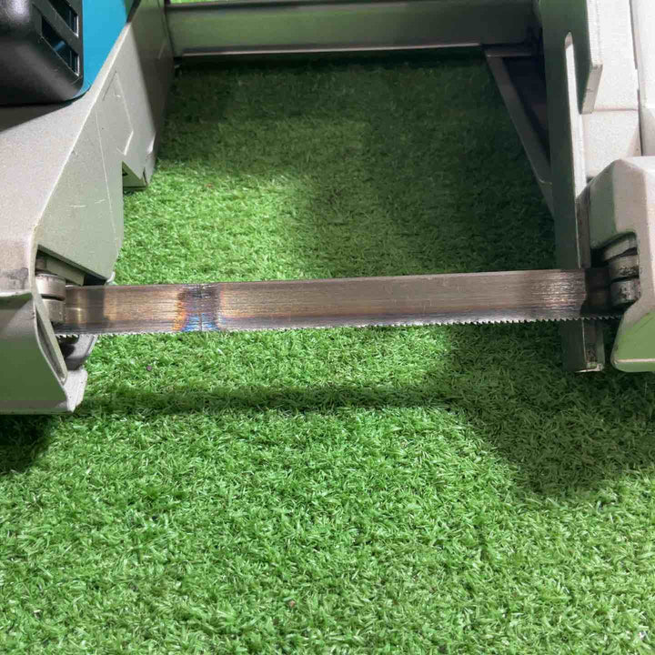 ★マキタ(makita) ポータブルバンドソー 2107F 動作確認済【川口店】