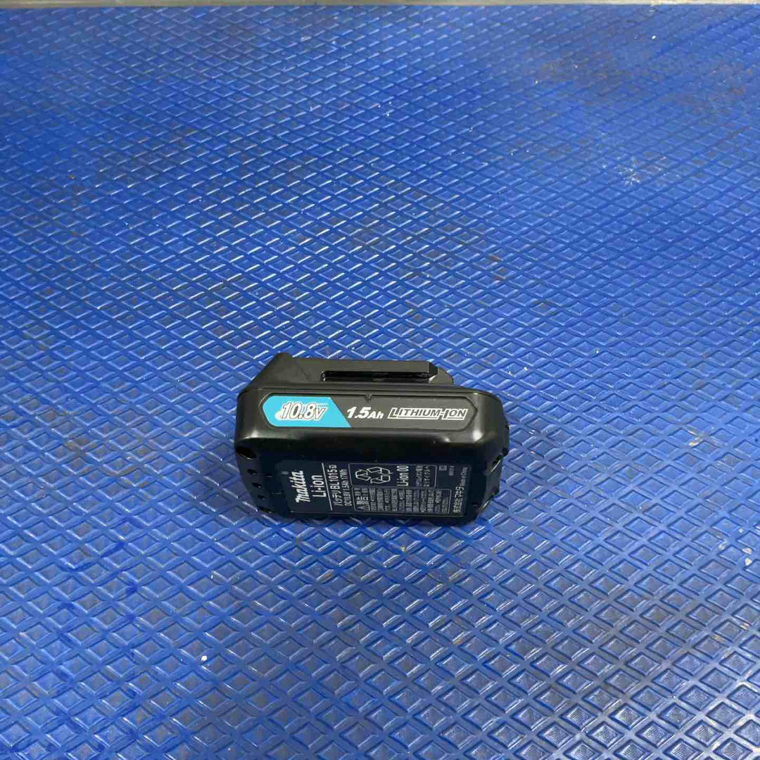 ◇マキタ(makita) コードレスクリーナー CL108FDSHW【草加店】