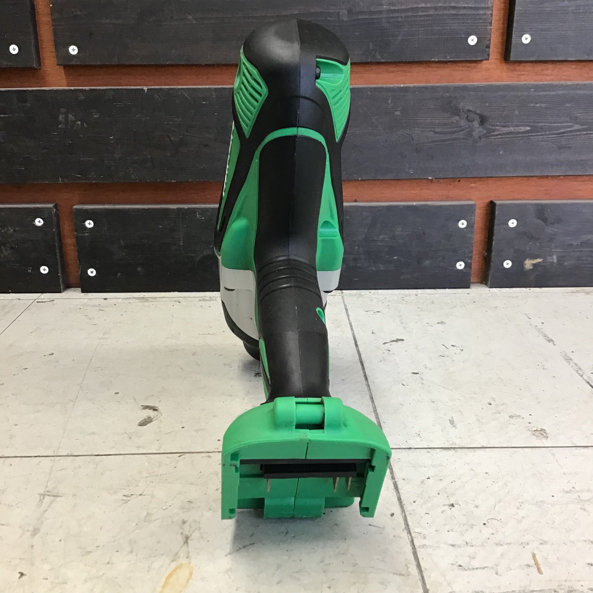 中古品】ハイコーキ/HIKOKI ※旧:日立工機 コードレスインパクトレンチ 中古品】ハイコーキ/HIKOKI ※旧:日立工機 コードレスインパクトレンチ