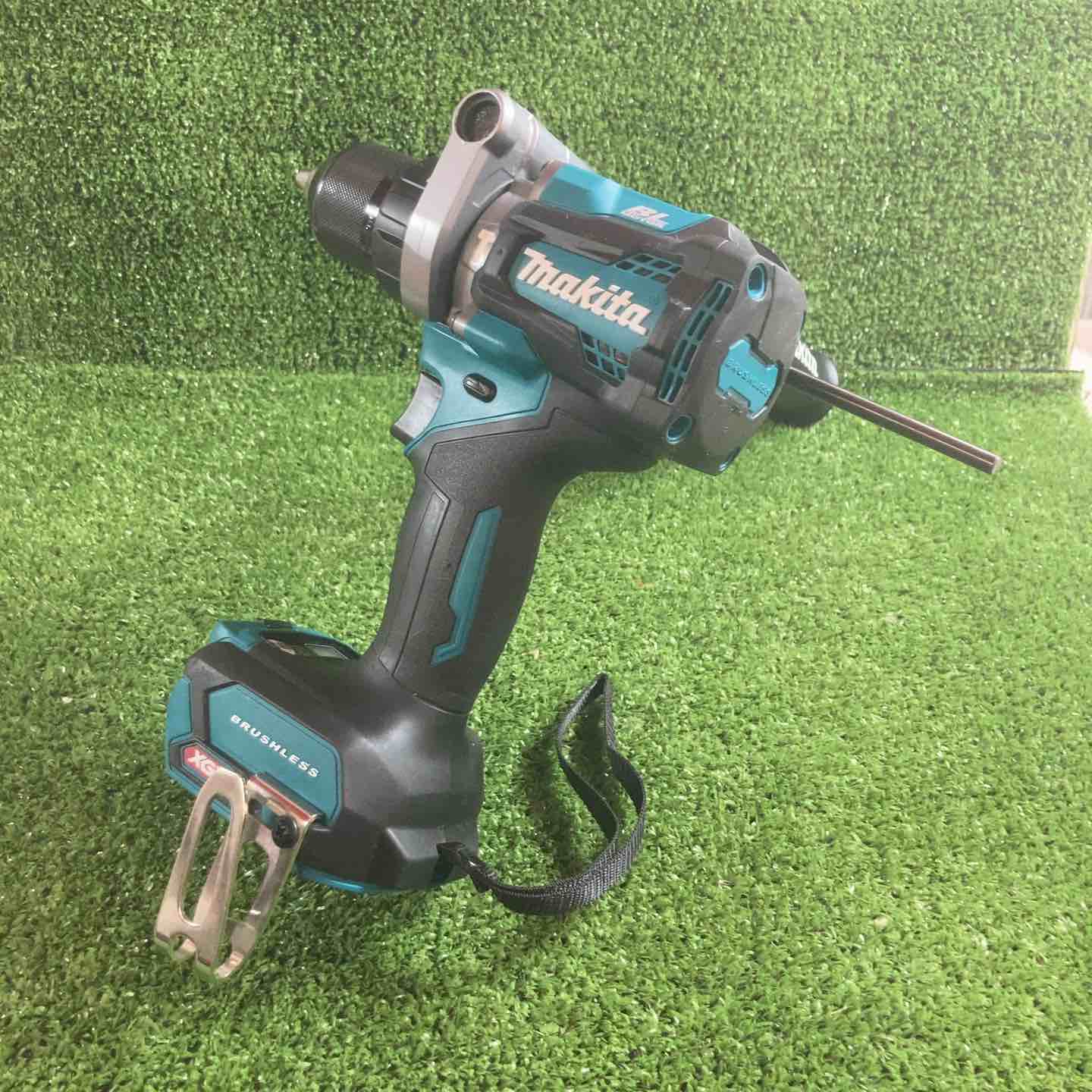 ☆マキタ(makita) コードレス振動ドリルドライバー HP001GZ【川口店