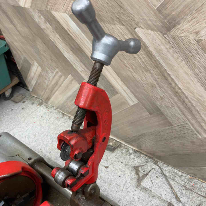 【店頭受取り限定】◇レッキス(REX) ねじ切り機 N40A3 N40AⅢ【八潮店】