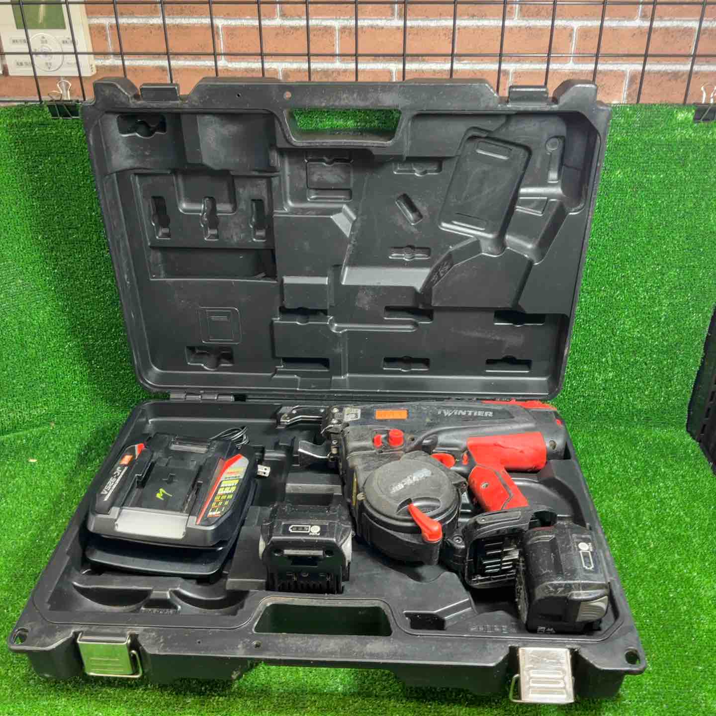 中古品】☆マックス(MAX) 鉄筋結束機 ツインタイア RB-440T-B2C/1450A 中古品】☆マックス(MAX) 鉄筋結束機 ツインタイア RB-440T-B2C/1450A