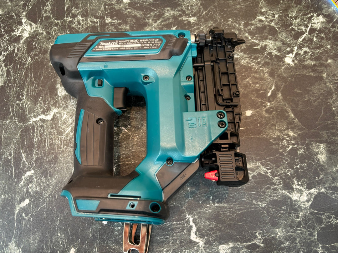 ★マキタ(makita) コードレスピンネイラ PT353DZK【八潮店】