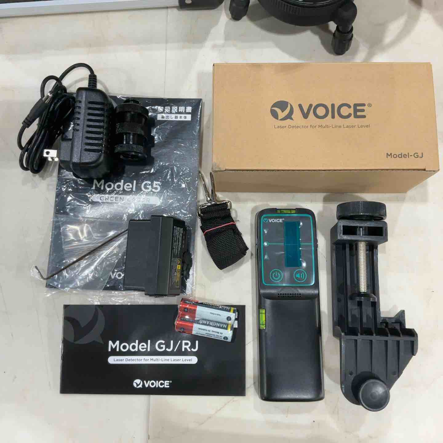◇VOICE レーザー墨出し器 5ライン(矩十字・横) グリーンレーザー