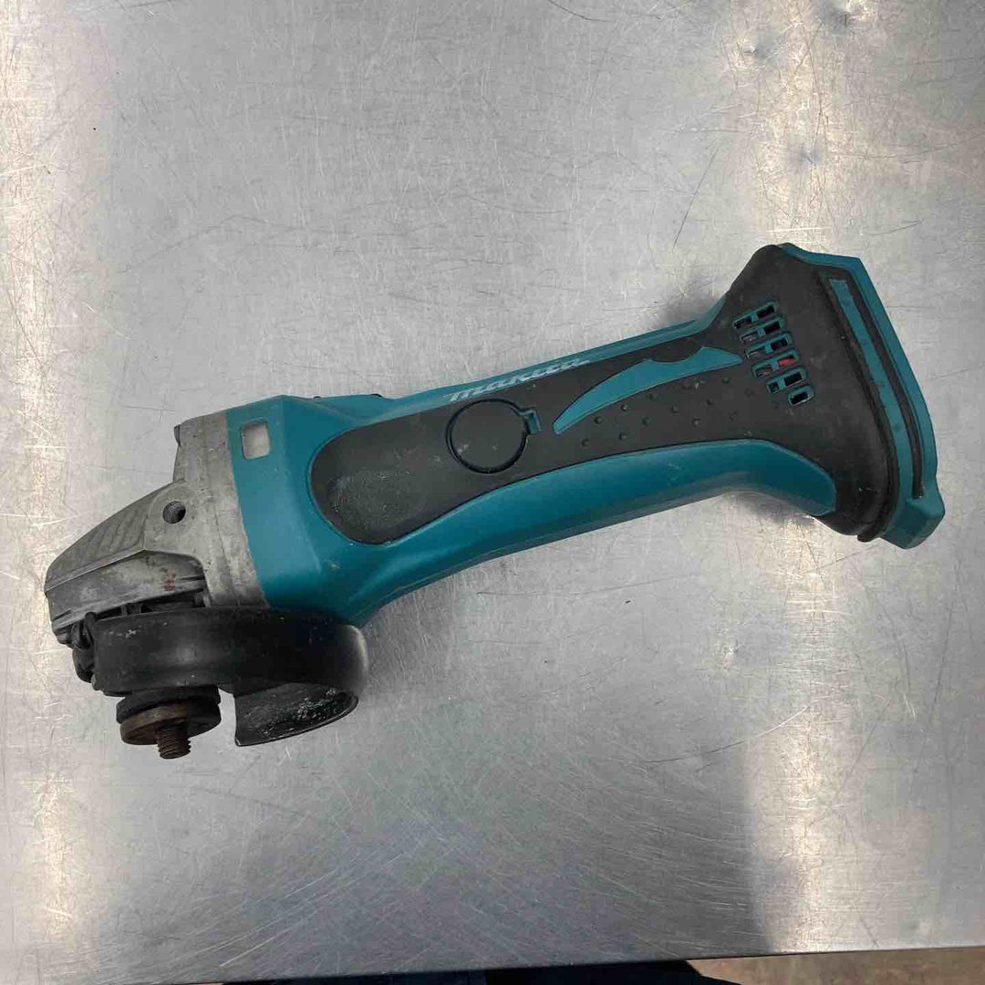 ☆マキタ(makita) 100mmコードレスディスクグラインダー GA400DZ【所沢店】