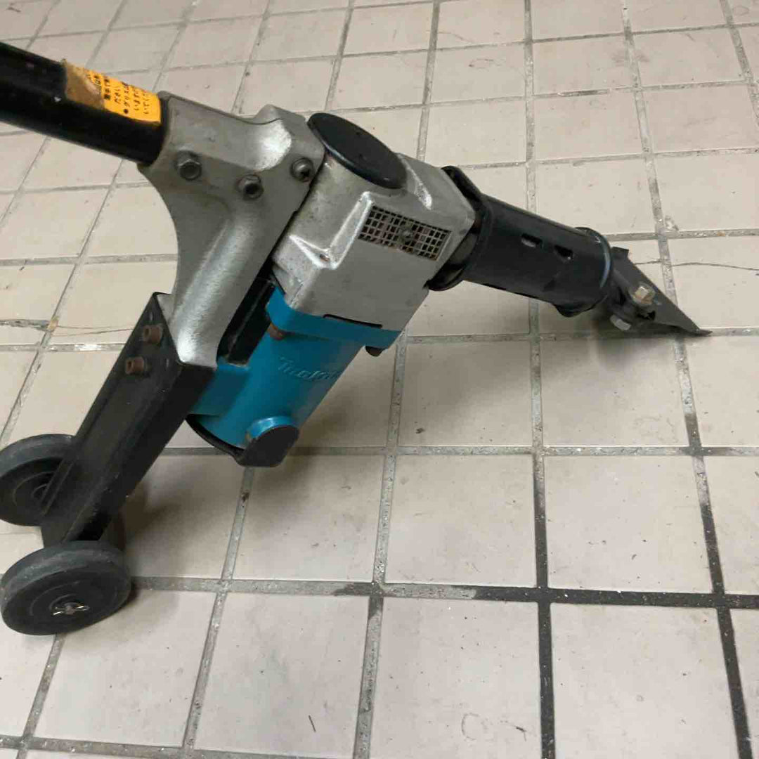 ★マキタ(makita) 電動ケレン ロングハンドルタイプ HK1800L【草加店】
