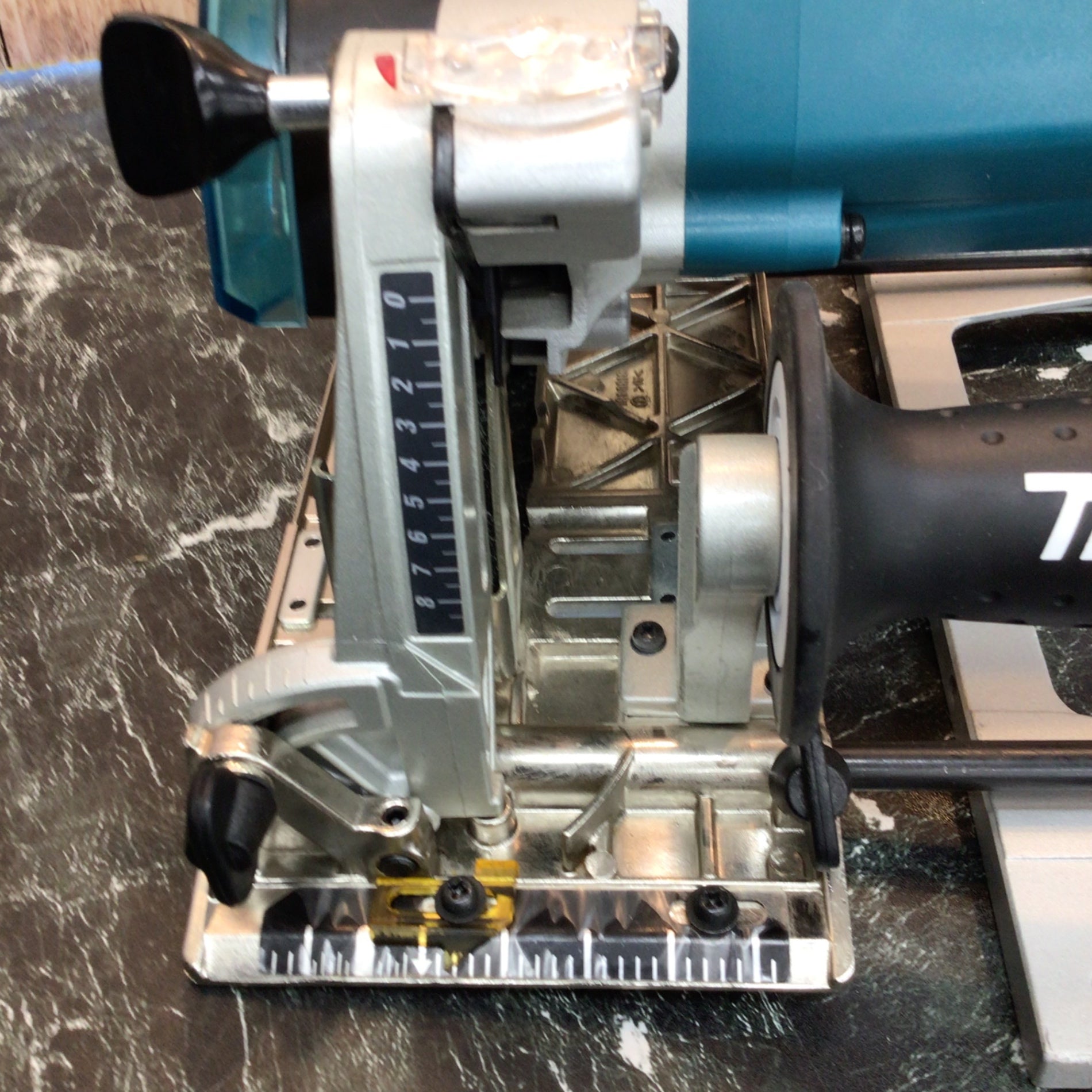 ☆マキタ(makita) 小型ミゾキリ 溝切 3005BA【八潮店】 – アクト