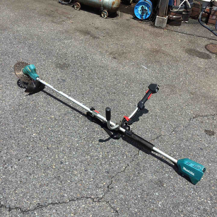 ◇マキタ(makita) コードレス草刈機 MUR186UDZ Uハンドル 分割棹 本体のみ【川崎店】