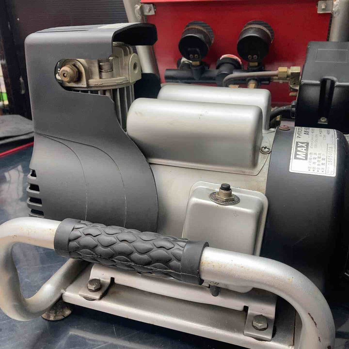☆マックス(MAX) 常圧専用エアコンプレッサ AK-820【川越店】