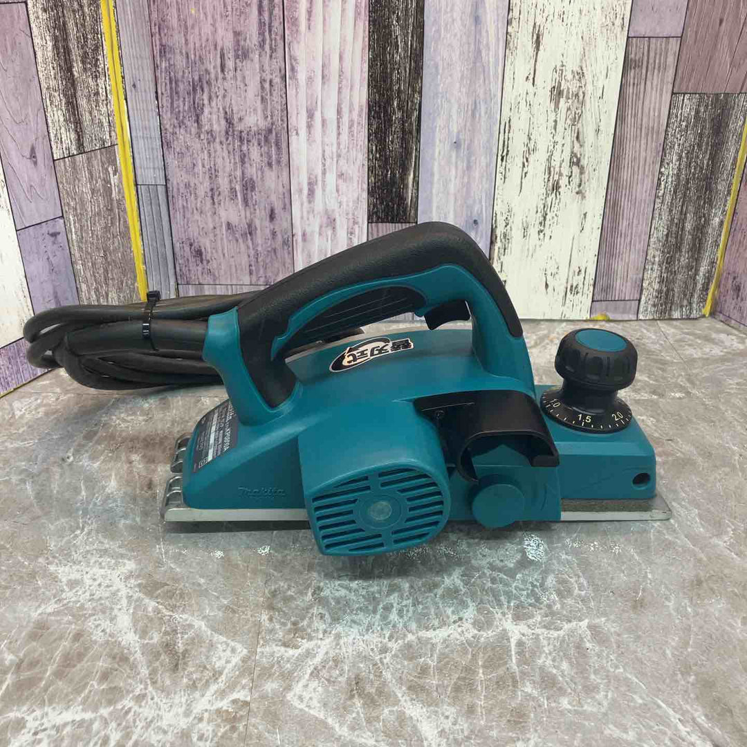 ☆マキタ(makita) 電気カンナ KP0800A【八潮店】