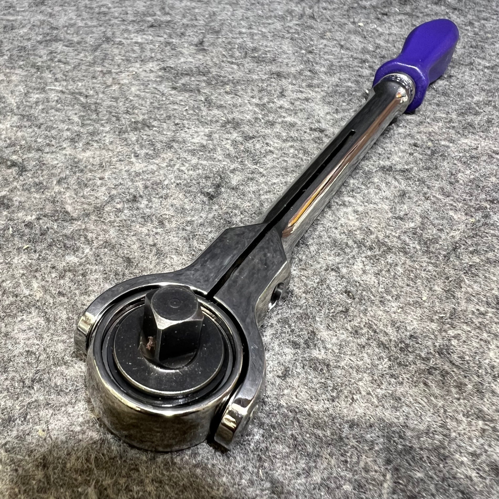 ▽スナップオン/Snap-on 3/8drスイべルヘッドラチェット 差込角 ▽スナップオン/Snap-on 3/8drスイべルヘッドラチェット 差込角