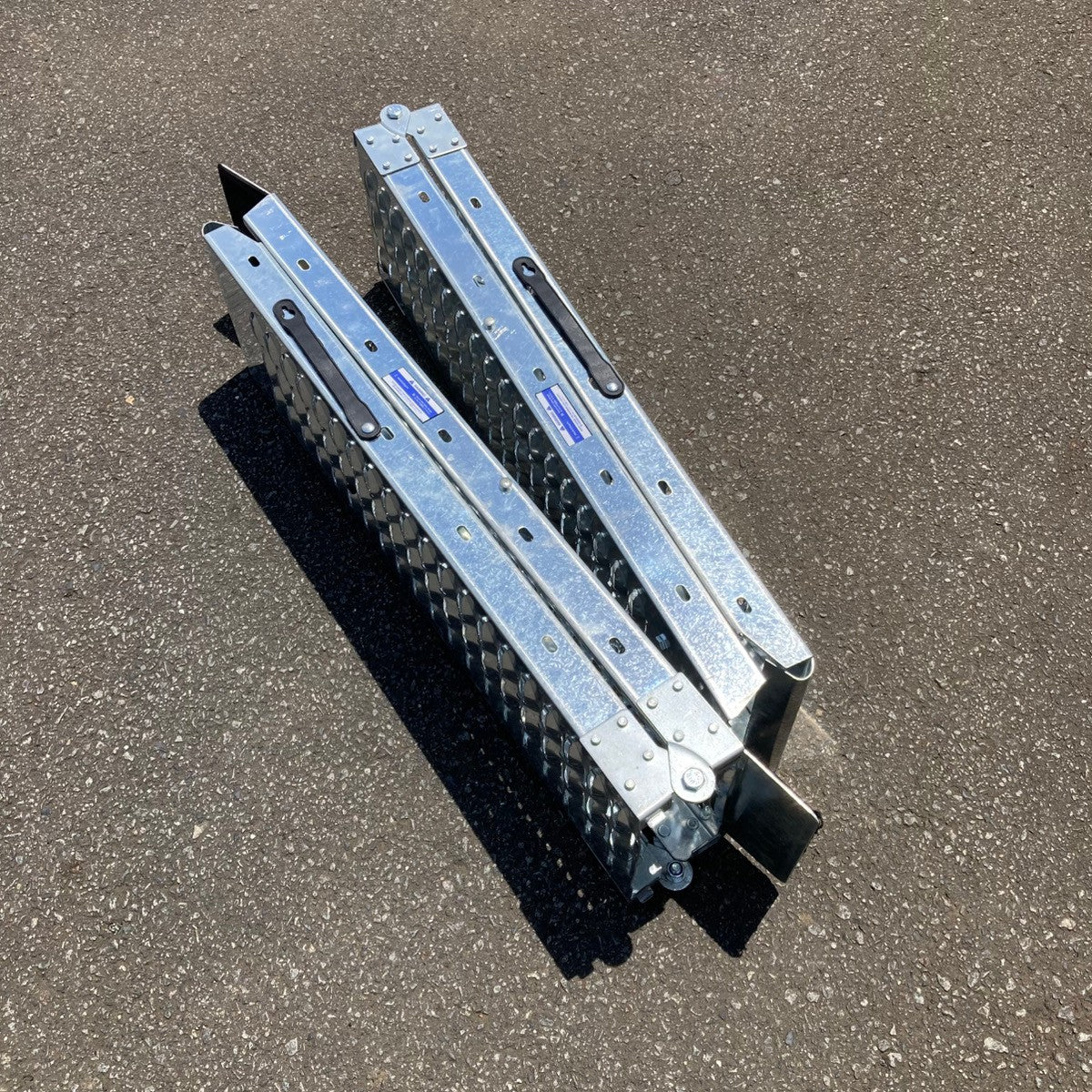 【中古】ラダーレール 中古品/店頭受取り限定】メーカー 型式不明 折りたたみ ラダーレール