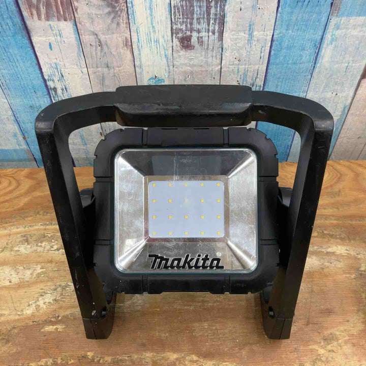 ★マキタ(makita) コードレスLEDスタンドライト ML805【柏店】