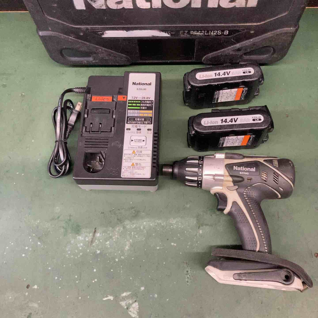 ◇パナソニック(Panasonic) コードレスマルチインパクトドライバー EZ7542LN2S-B【戸田店】
