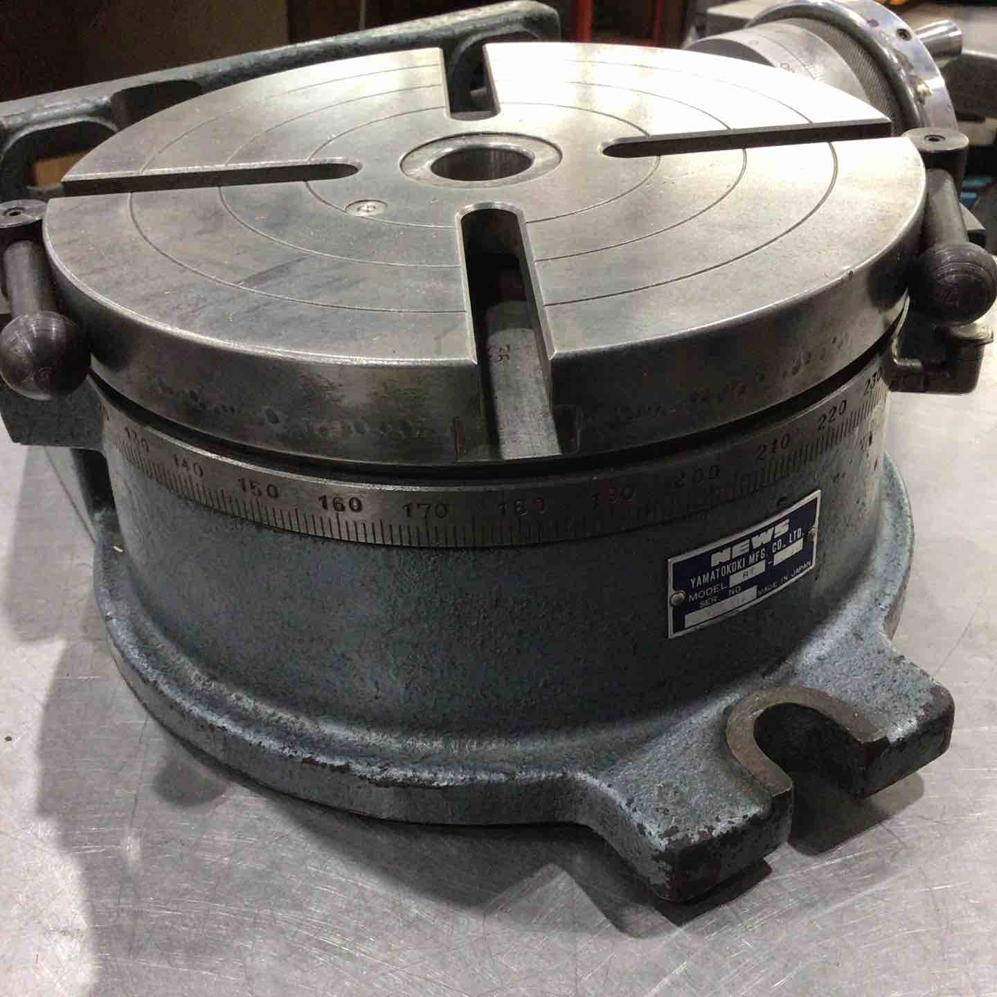 NEWS YAMATO KOKIロータリーテーブル 大和工機 NEWS ロータリーテーブル 125mm サーキュラーテーブル 【公式