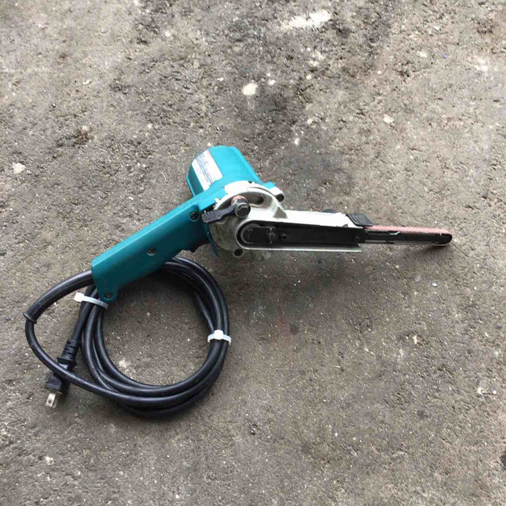 【中古品】 マキタ/makita ベルトサンダー・9032 【桶川店】