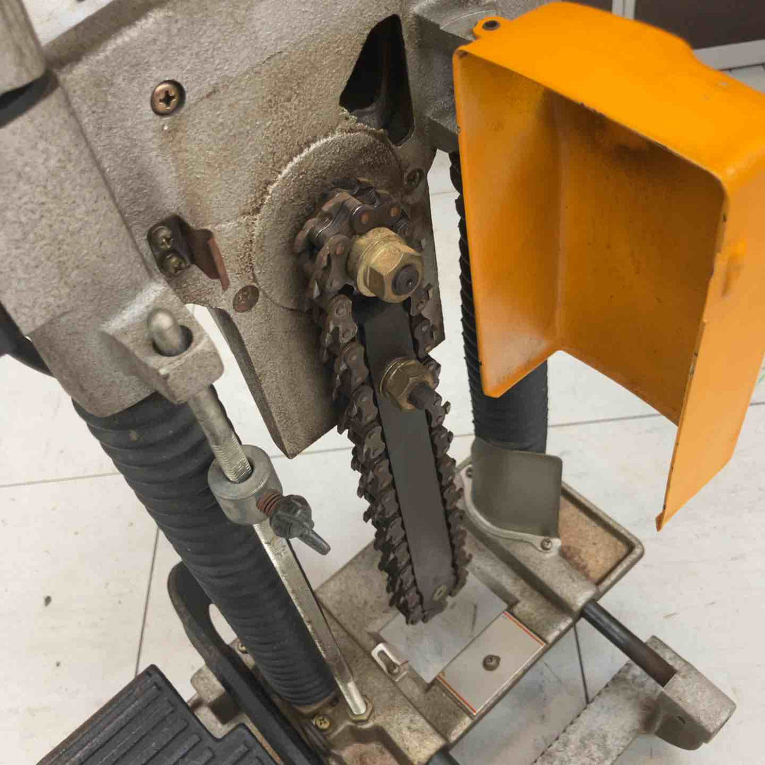 【現状品】◇マキタ(makita) チェーンノミ 7100B【鴻巣店】