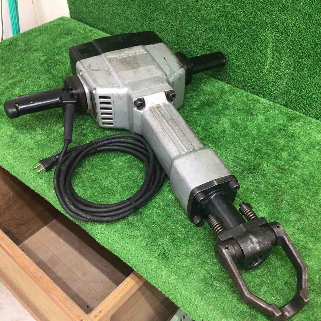 【中古品 / 店頭受取り限定】 マキタ/makita 電動ハンマ HM1800 【鴻巣店】