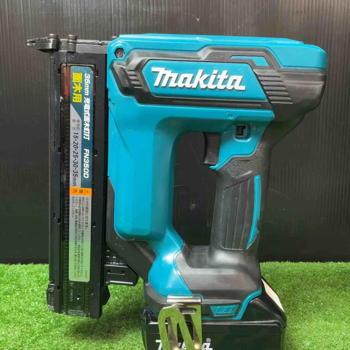 【美品】マキタ(makita) コードレスフィニッシュネイラ FN350DRG ◎18Vバッテリー2個付き！【岩槻店】