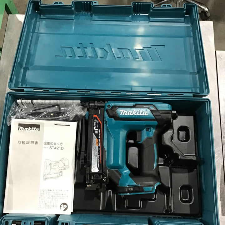 ★マキタ(makita) コードレスタッカー ST421DZK【川口店】