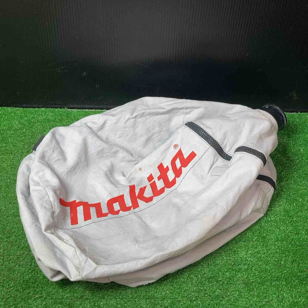 【中古品】★マキタ(makita) 小型集じん機 乾式 450(P)ホース付き【岩槻店】