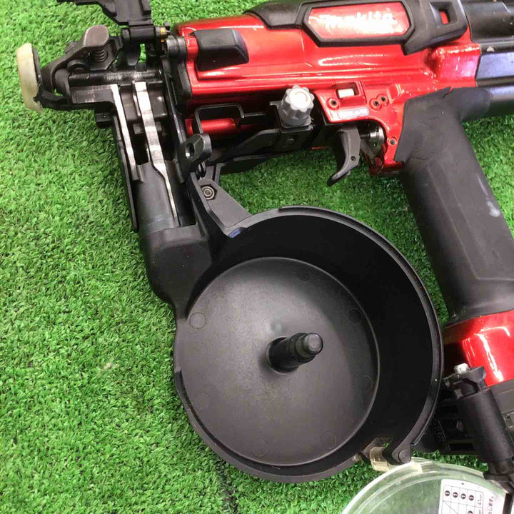 ★マキタ(makita) 高圧エアネジ打ち機 AR411HR【桶川店】