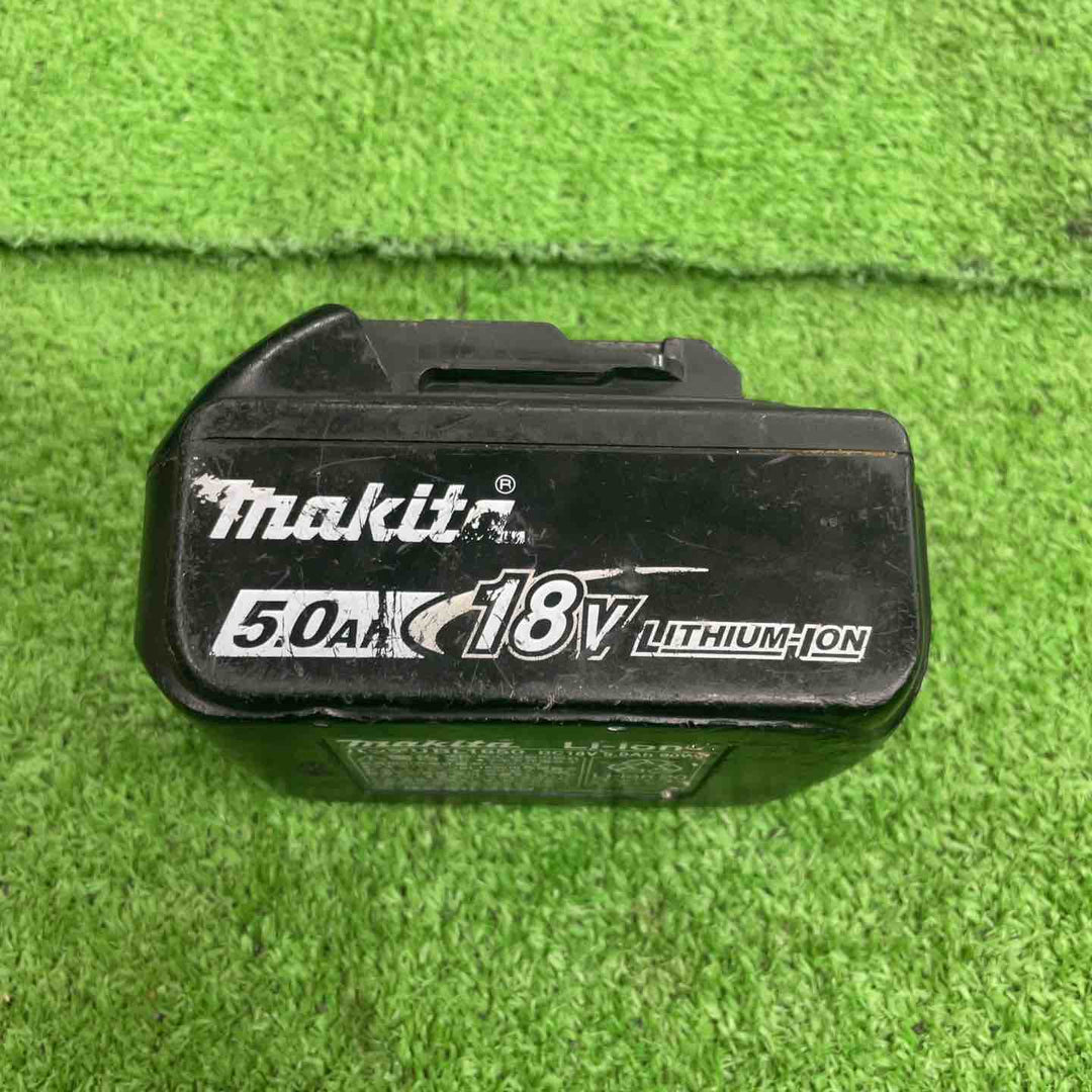 マキタ(makita) コードレスクリーナー CL181FDRFW(5.0Ahバッテリー付) 【桶川店】