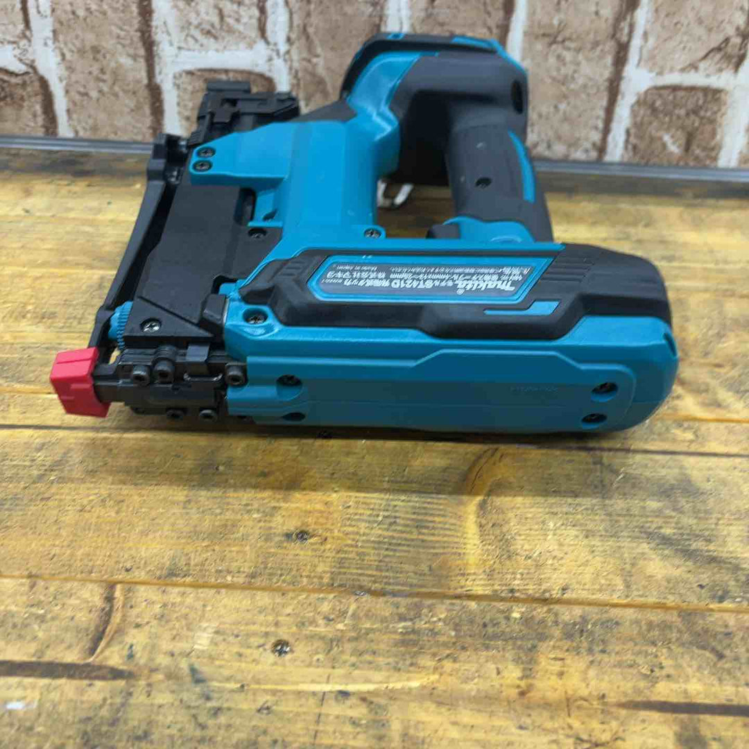 【中古品】マキタ(makita) コードレスタッカー ST421DZK 本体のみ【所沢店】