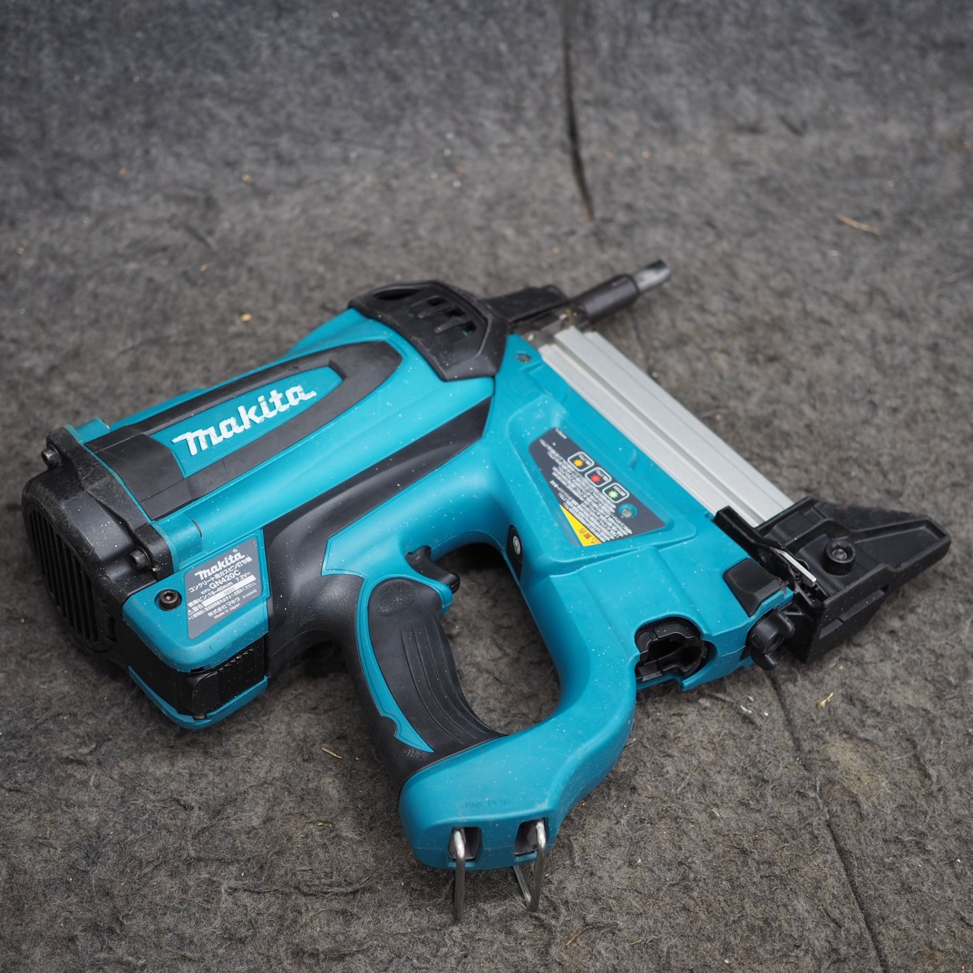 中古品】マキタ/makita コードレスコンクリート用ガスピン打ち機