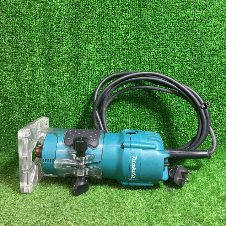 ☆マキタ(makita) 6mmトリマ 3709【藤沢店】