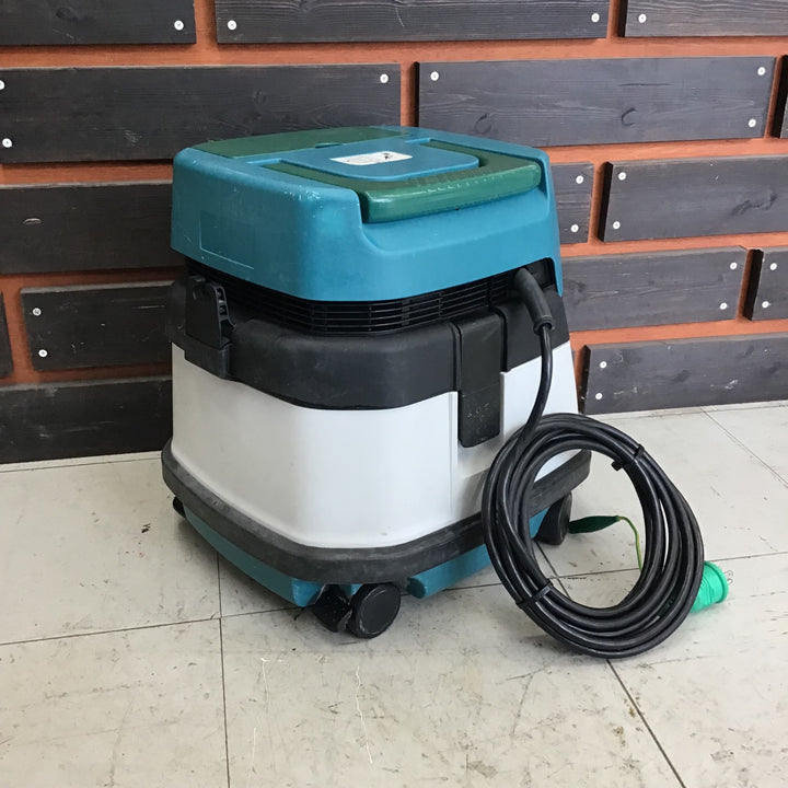 【中古品】マキタ/makita 集じん機 乾式 484(P) 【鴻巣店】