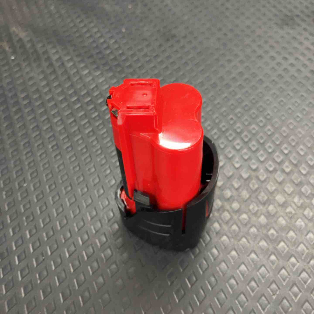 ◇ミルウォーキー(milwaukee)  M12 FUEL サイレントインパクトドライバー M12 FQID-0 JP 12V3.0Ahバッテリー付き【鴻巣店】