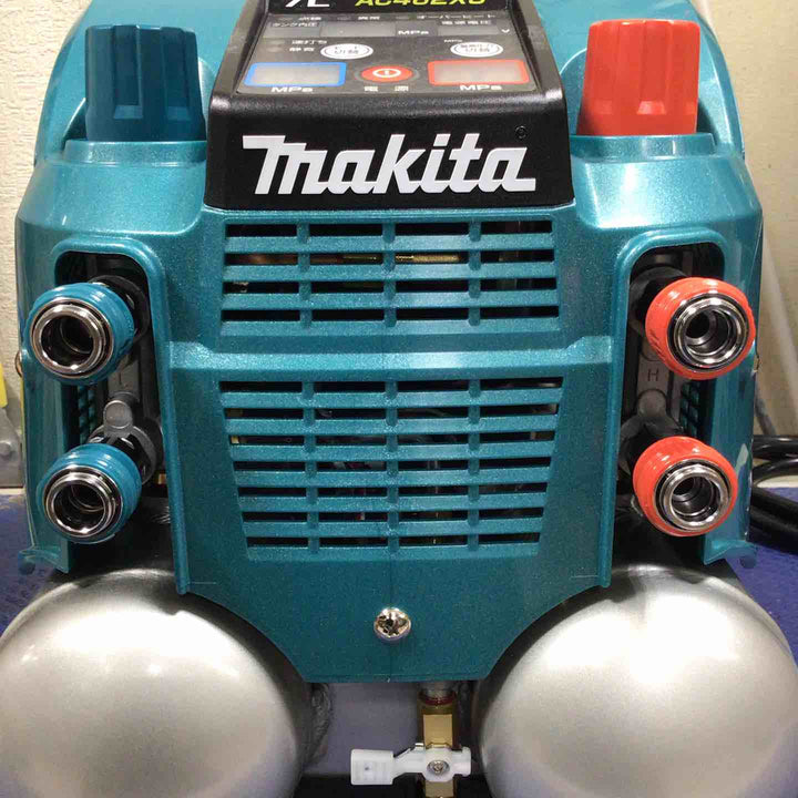 ★マキタ(makita) エアコンプレッサー AC462XS【草加店】