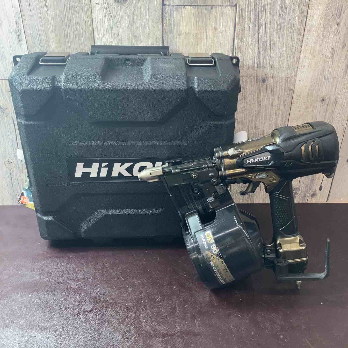 中古品】 ハイコーキ(HIKOKI ※旧:日立工機) 高圧エア釘打ち機 NV90HR2