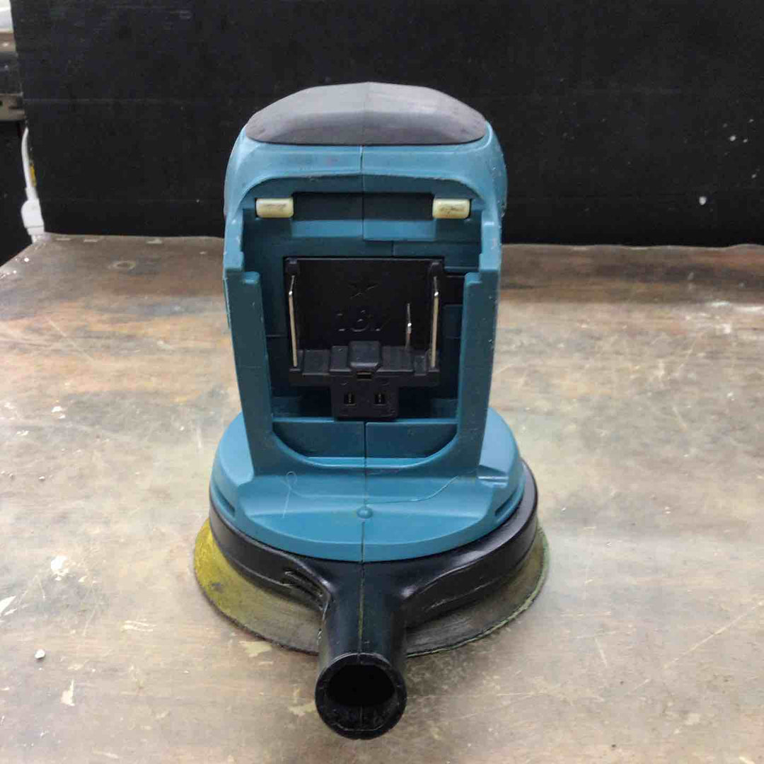 ★マキタ(makita) コードレスランダムオービットサンダ BO180DZ【戸田店】