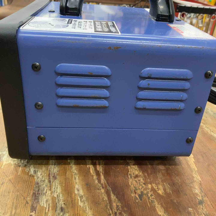 ◇日動工業 降圧専用トランス 200V→100V 単巻トランス 連続定格 安全ブレーカ付 30A NTB-300D-CC-100V【柏店】