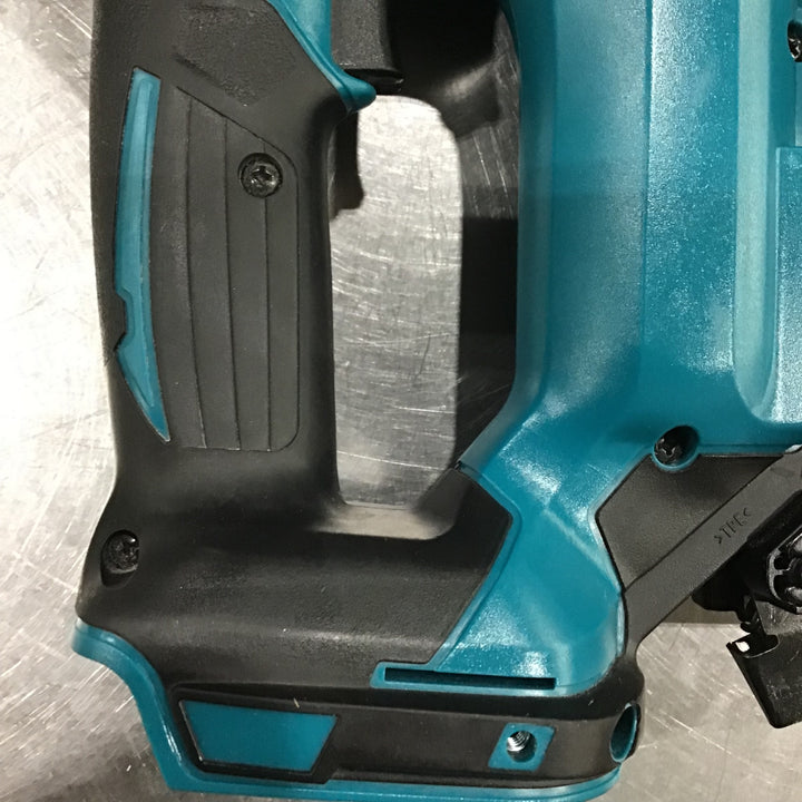 ★マキタ(makita) コードレスタッカー ST421DZK【川口店】