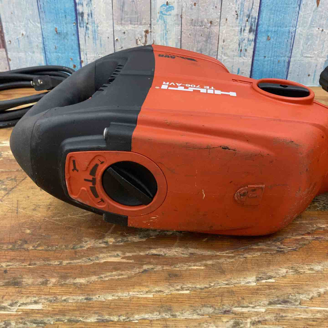 ◇ヒルティ(HILTI) 電動ブレーカー TE706-AVR【柏店】