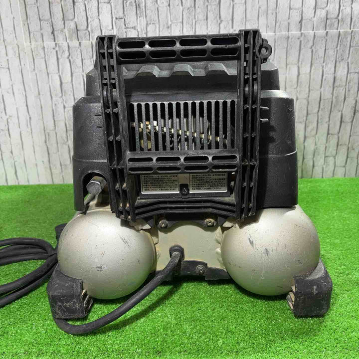 ★マキタ(makita) エアコンプレッサー AC461XLKB【川口店】