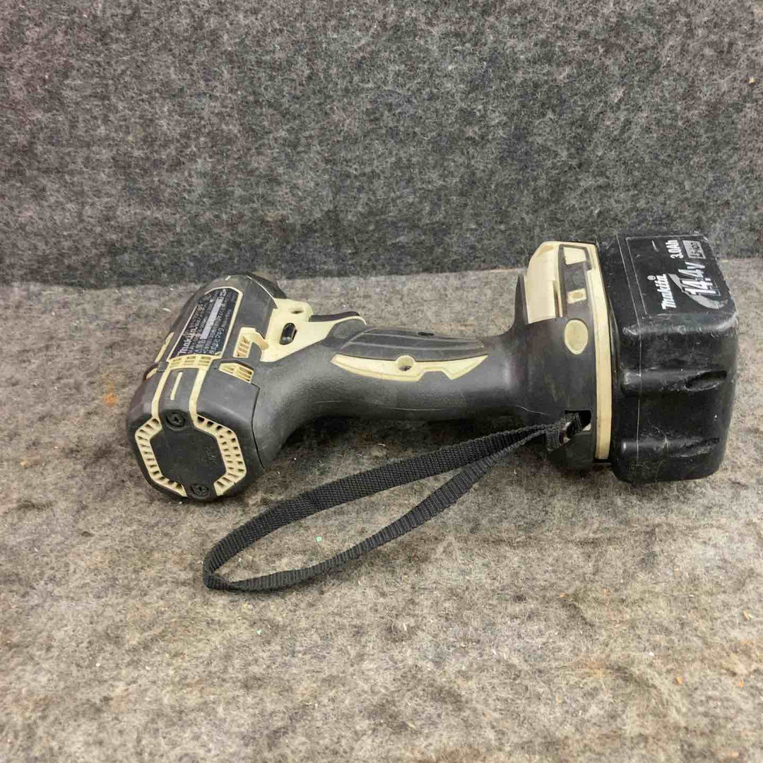 【現状品】★マキタ(makita) コードレスインパクトドライバー TD138DRFXW ライト点かず。ケース(14.4V3.0Ahバッテリー[263][344]、充電器)【鴻巣店】