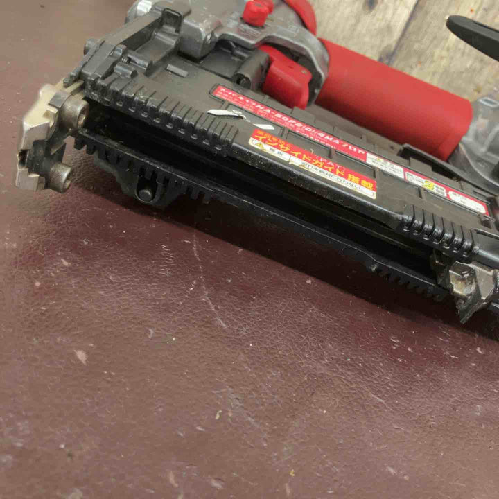 【中古品】 マックス(MAX) 高圧フロアタッカ HA-50F2D/4MA 【東大和店】