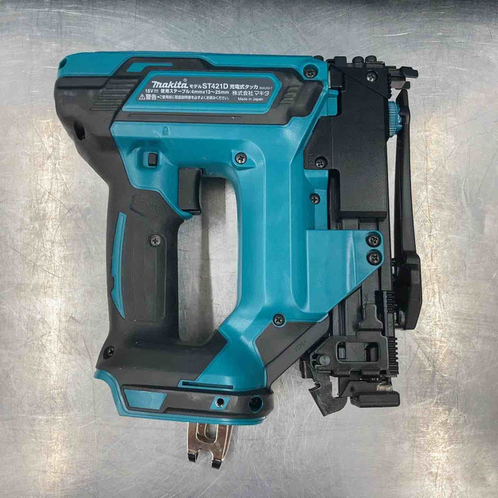 ★マキタ(makita) コードレスタッカー ST421DZK【所沢店】