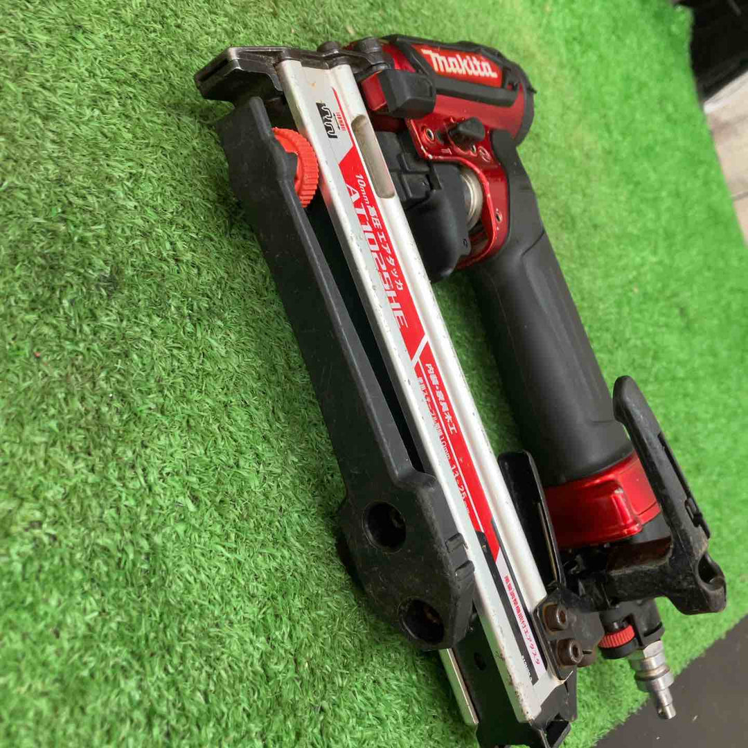 マキタ(makita) 高圧エアタッカ AT1025HE 使用釘サイズ(mm) 長さ	13･16･19･22･25【川越店】