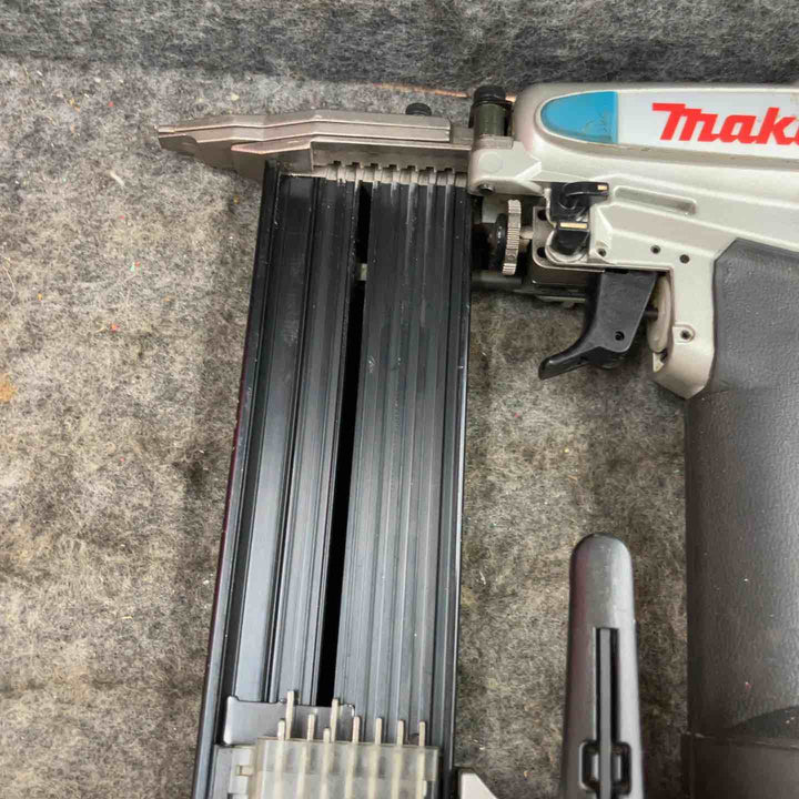 ★マキタ(makita) 常圧フィニッシュネイラ AF502N【鴻巣店】