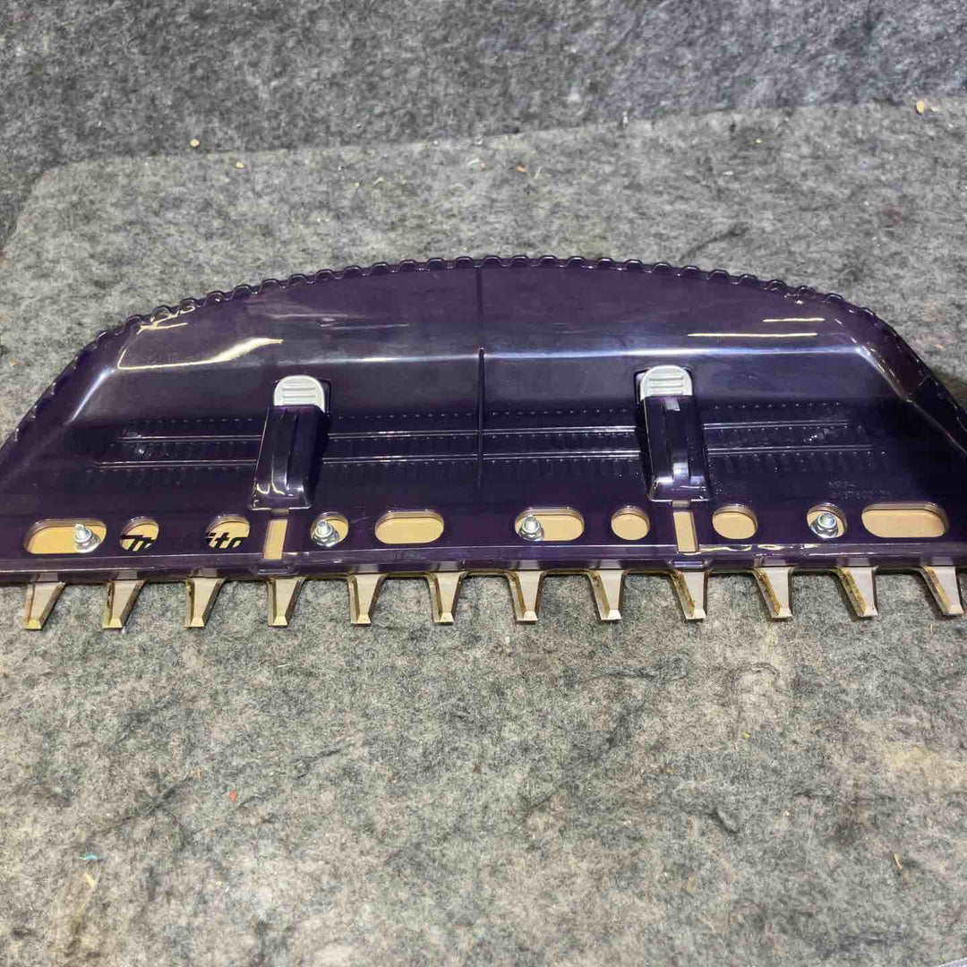 【美品】◇マキタ(Makita) 360ミリ充電式生垣バリカン 18V3Ah バッテリ・充電器付 MUH367DSF【桶川店】