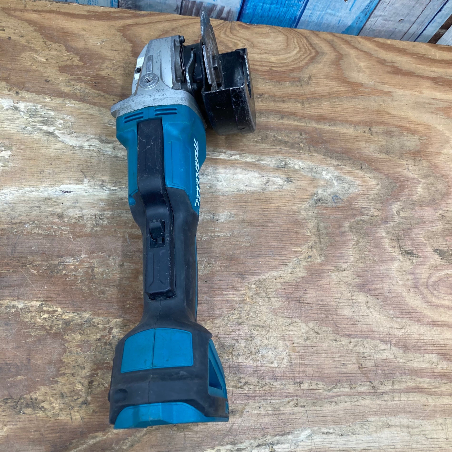 ☆マキタ(makita) 18V 100mmコードレスディスクグラインダ ☆マキタ(makita) 18V 100mmコードレスディスクグラインダ