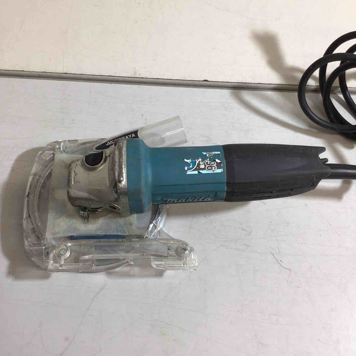 ☆マキタ(makita) 100mmディスクグラインダ GA4032【戸田店】