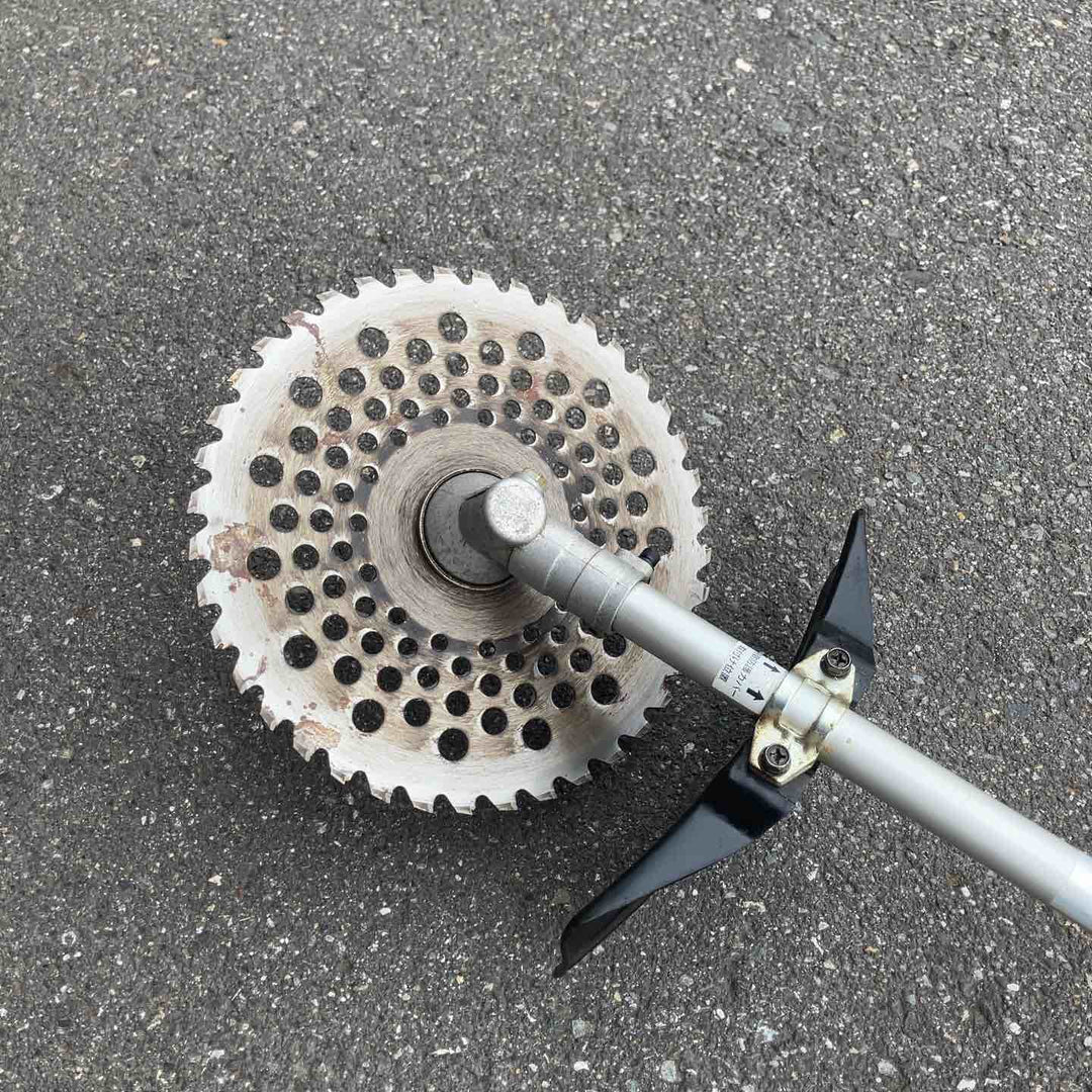 【中古品・店頭受取り限定】 京セラ/Kyocera エンジン刈払機・EKM-2630 【桶川店】