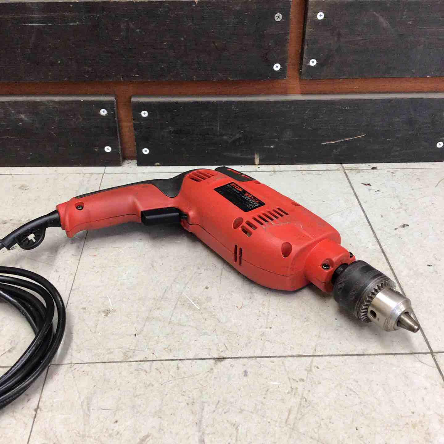 現状品】 リョービ/RYOBI 振動ドリル PD-196VR 【鴻巣店】 – アクト